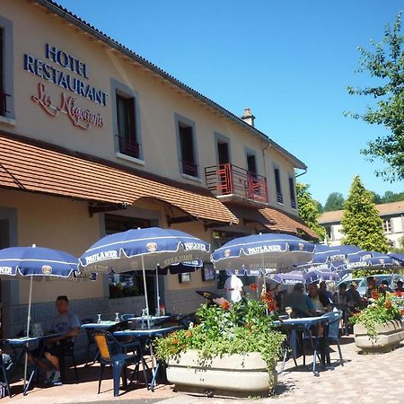 Hotel Les Negociants Pontgibaud Exterior foto
